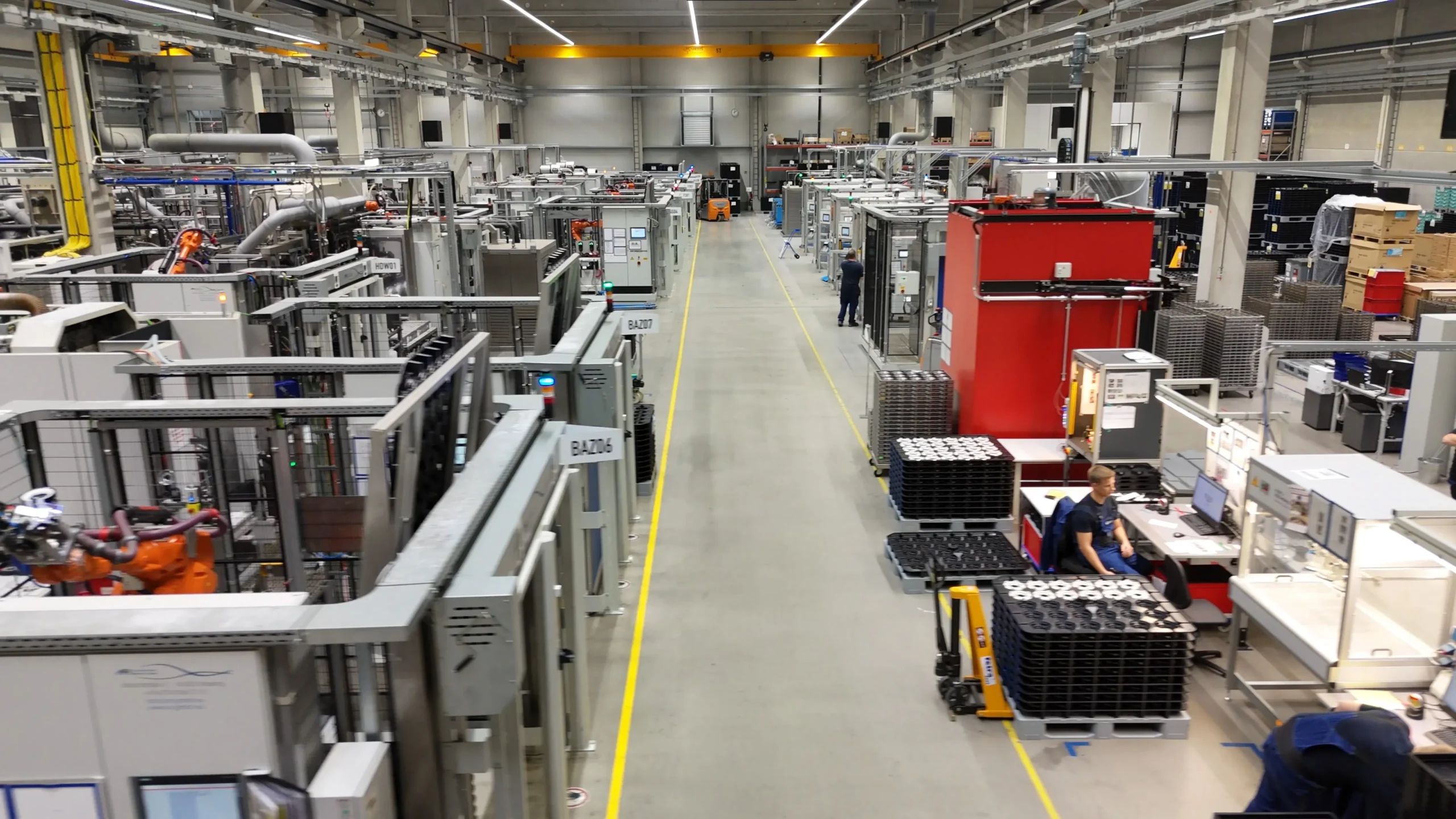 LMG Images_LMG Production Line_14112025_ (18)