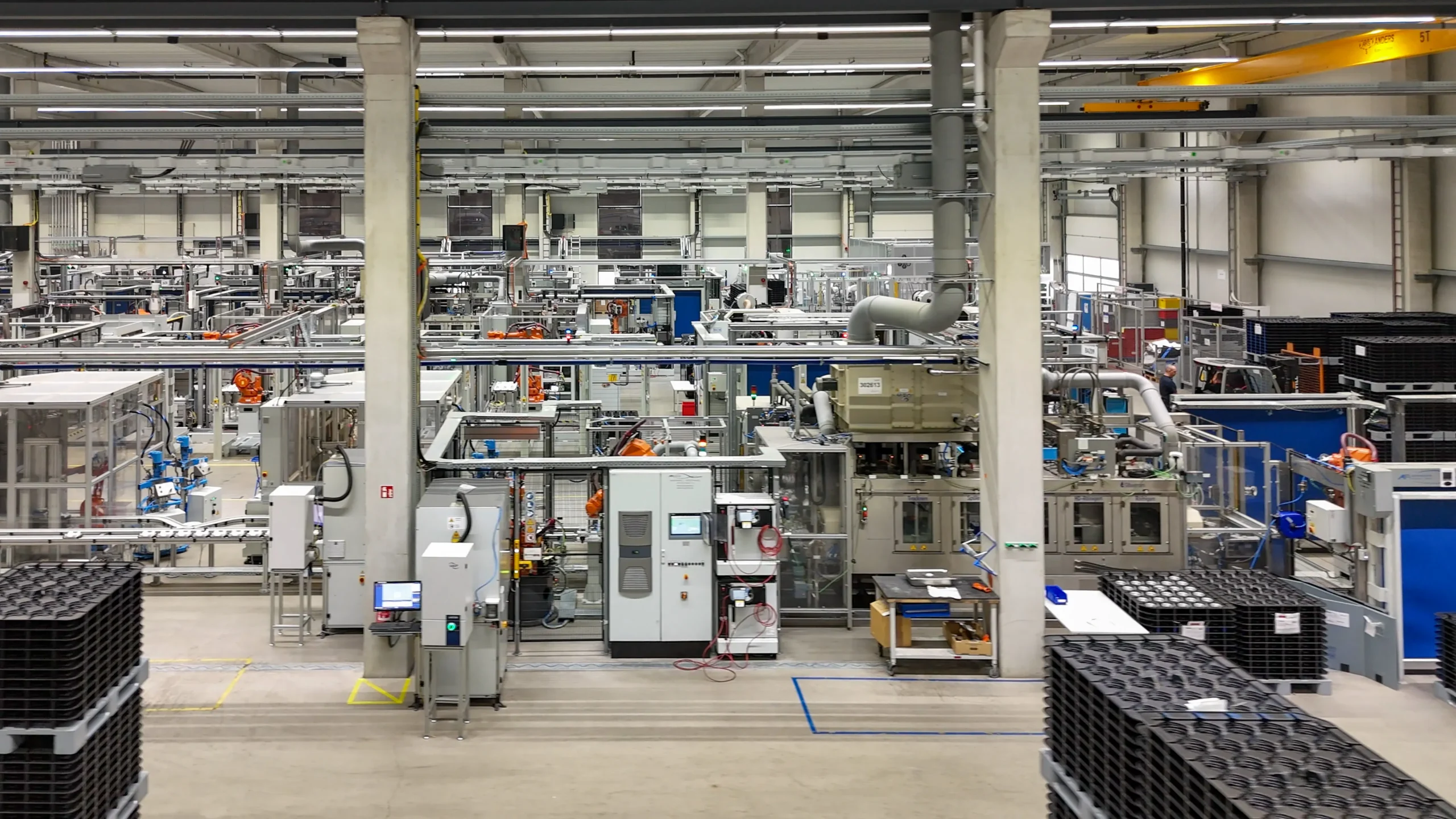 LMG Images_LMG Production Line_14112025_ (6)